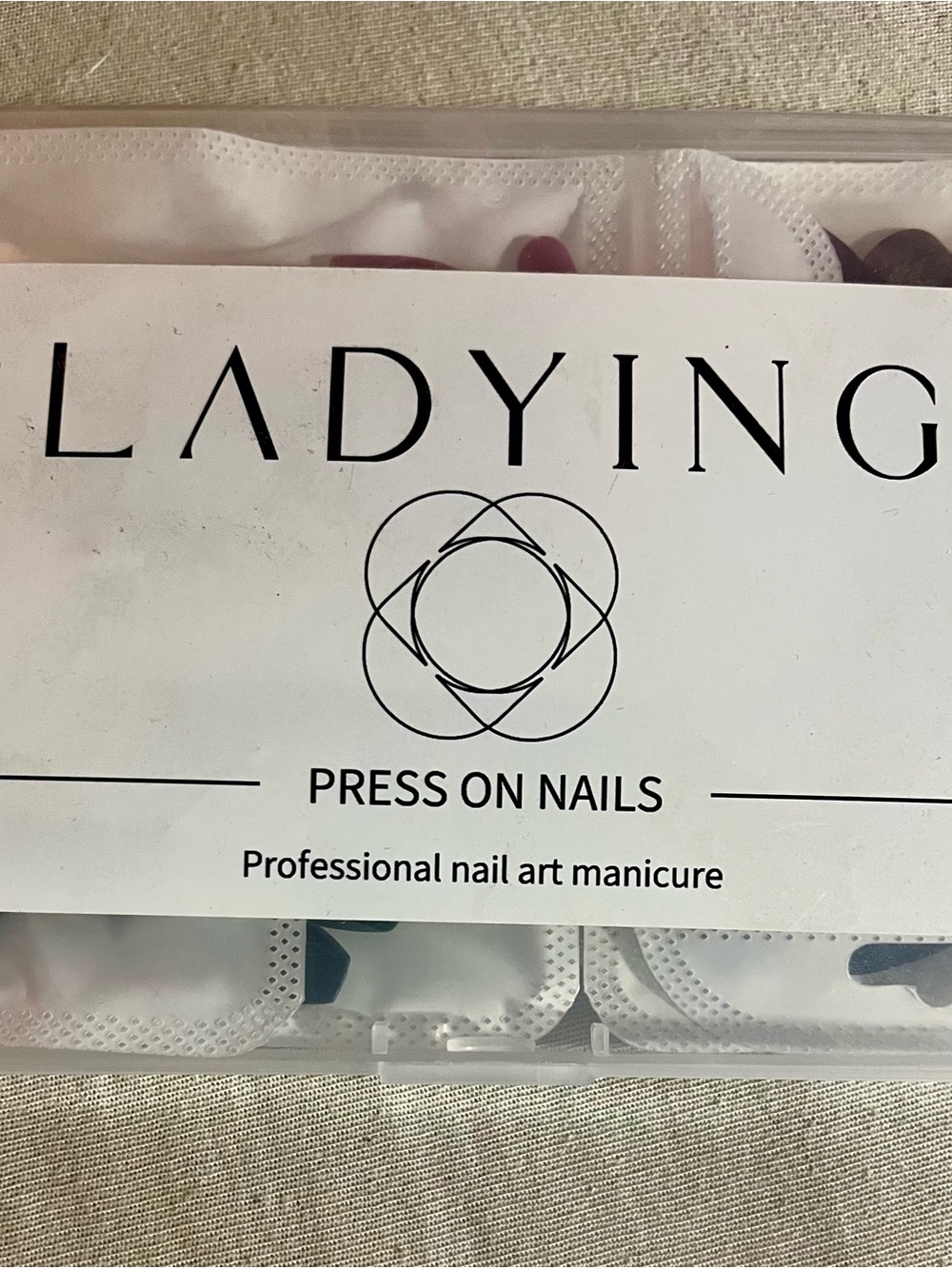 LADYING Press-On Nails Kit includes 7 nail sets file and glue